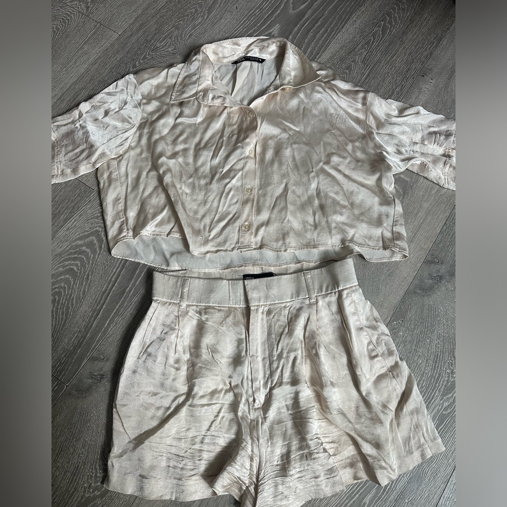 Zara satin set (top and bottom)